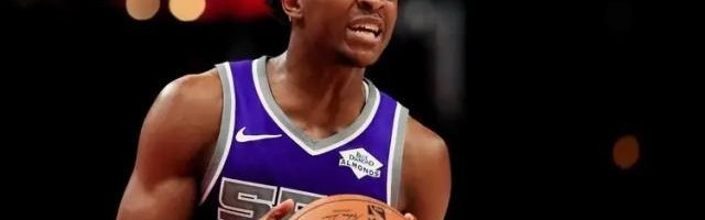 球探体育官网-常在河边走哪有不湿鞋！福克斯遭锁死国王主场撼负