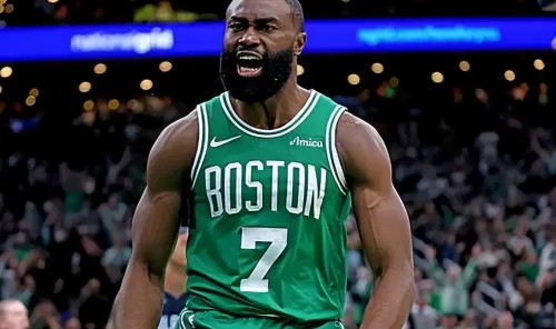 压制！凯尔特人今日全场一直领先开拓者，最多领先到23分