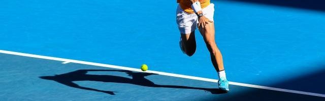 纳达尔鏖战击退英国新秀 宝刀未老摧毁退役传闻