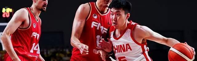 中国男篮险胜塞尔维亚FMP，四人可征战世预赛，不包括崔永熙