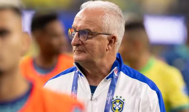 球探体育-维尼修斯伤缺 巴西队改打424 多里瓦尔或用二新人